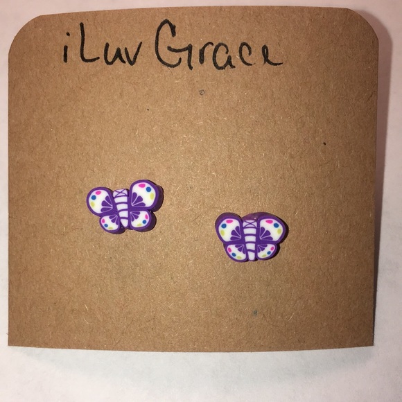 iLuvGrace Jewelry - 10/$10☃️ Cute Earrings